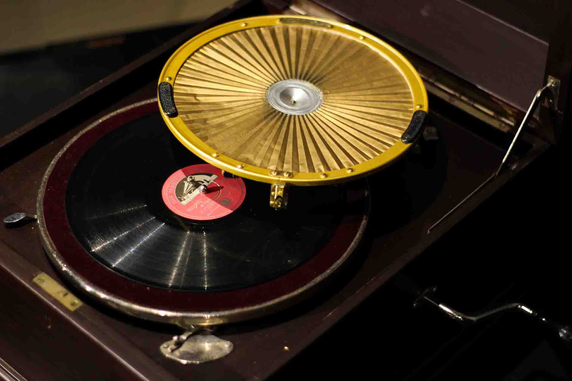 Gramaphone