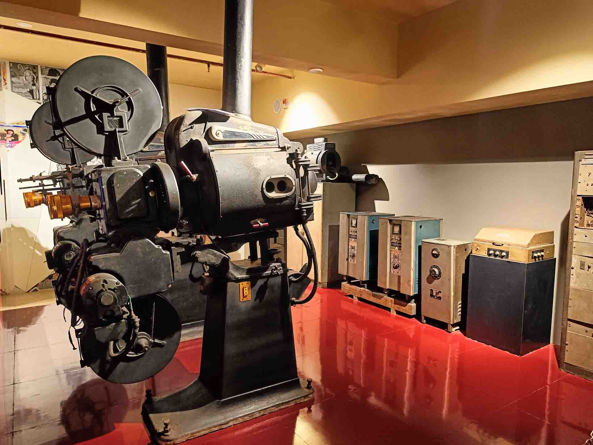 Projector Gallery