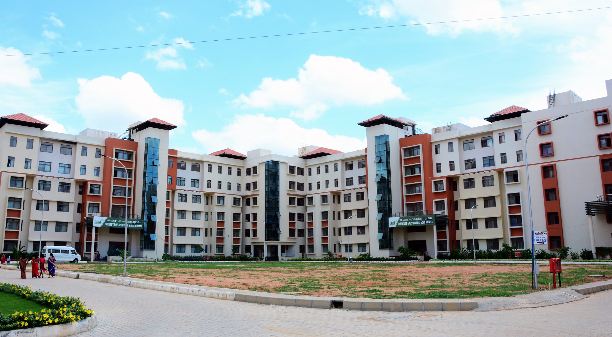 Hostel-min